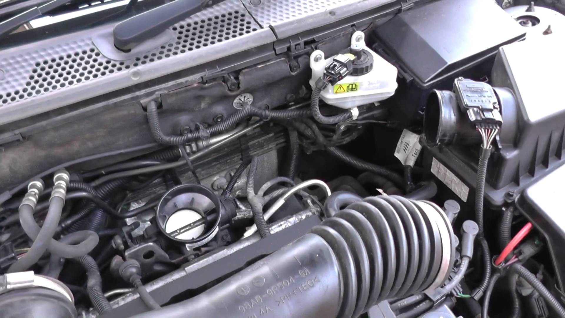Ford Ka Engine Diagram ford Focus Abs Pump & Module Location Video Guide Of Ford Ka Engine Diagram