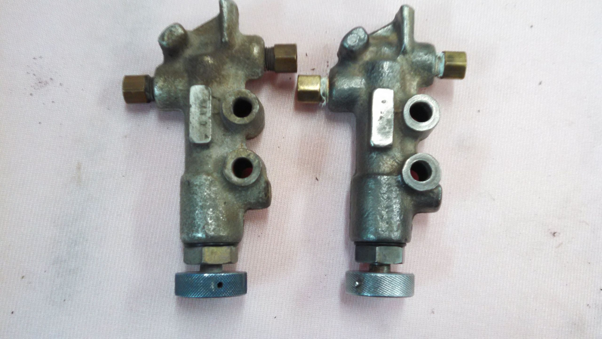 Brake Valve Connection [sold] 70s Direct Connection Adjustable Brake Proportion Valve