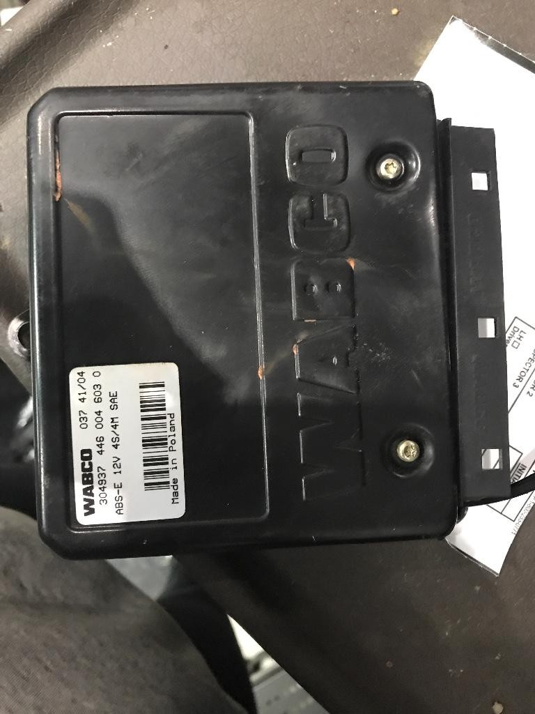 Where is the Brake Switch On 2005 Peterbilt 2005 Peterbilt 379 Ecm Brake & Abs Of Where is the Brake Switch On 2005 Peterbilt